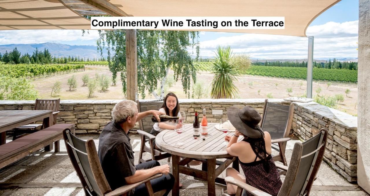 Grey Ridge Vineyard Experience Bed & Breakfast อเล็กซานดรา ภายนอก รูปภาพ