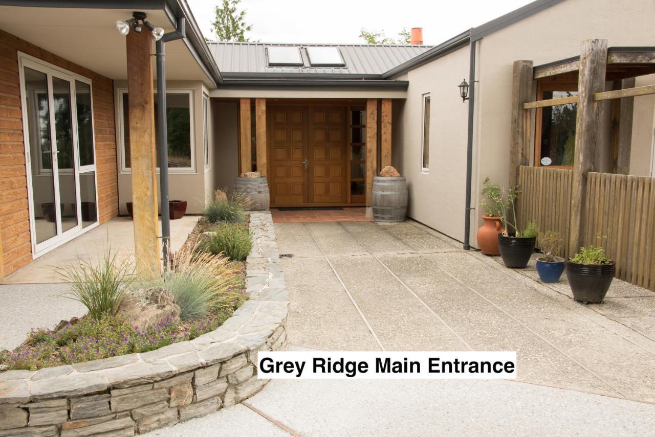 Grey Ridge Vineyard Experience Bed & Breakfast อเล็กซานดรา ภายนอก รูปภาพ