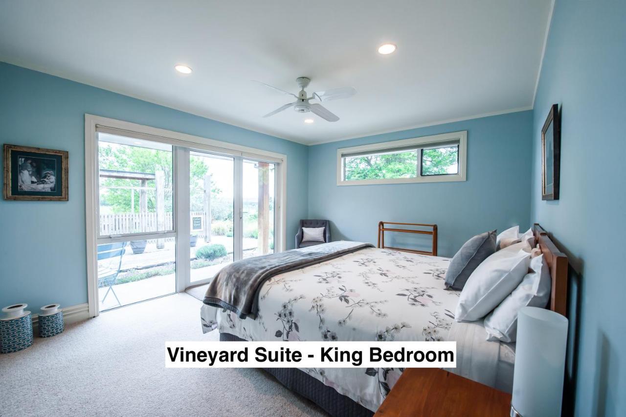 Grey Ridge Vineyard Experience Bed & Breakfast อเล็กซานดรา ภายนอก รูปภาพ